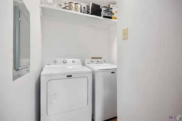 $1,550 | 948 Ridgepoint Court, Unit 11B, Baton Rouge, LA 70810