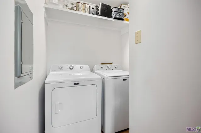 $1,550 | 948 Ridgepoint Court, Unit 11B, Baton Rouge, LA 70810