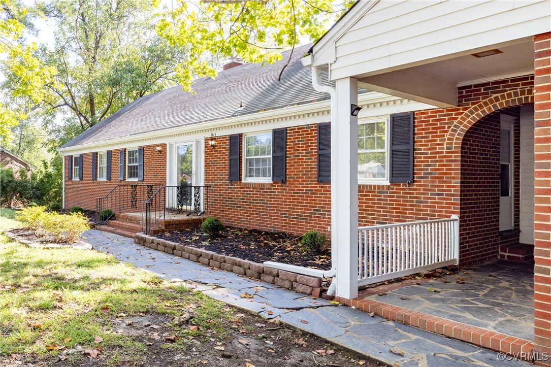 811 Forestview Drive Colonial Heights, VA 23834 - Photo 2 of 45 a view of a house with a yard and wooden floor and fence