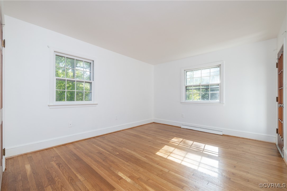 811 Forestview Drive Colonial Heights, VA 23834 - Photo 21 of 45 an empty room with a window