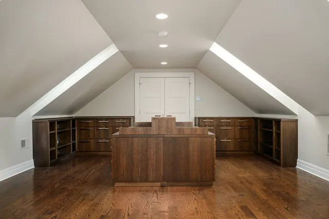 $4,950,000 | 3752 North Janssen Avenue, Chicago, IL 60613