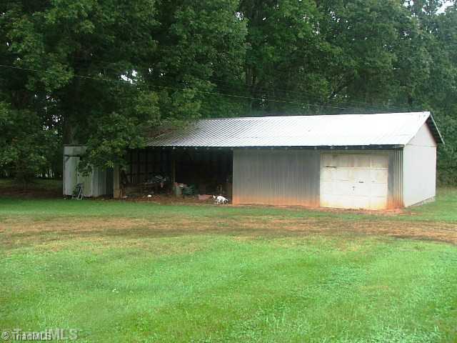 129 Wess Wall Road, Unit 3B King, NC 27021 - Photo 5 of 13 Other.