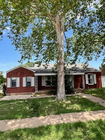 $83,900 | 2806 Avenue V, Snyder, TX 79549