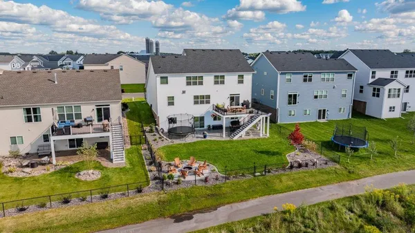 $789,900 | 2563 Jaber Avenue Northeast, St. Michael, MN 55376
