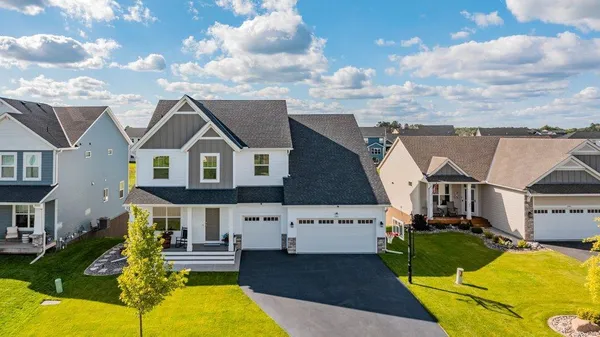 $789,900 | 2563 Jaber Avenue Northeast, St. Michael, MN 55376