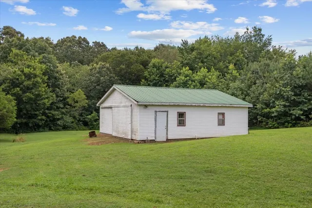 $295,000 | 4670 Highway 69A, Camden, TN 38320