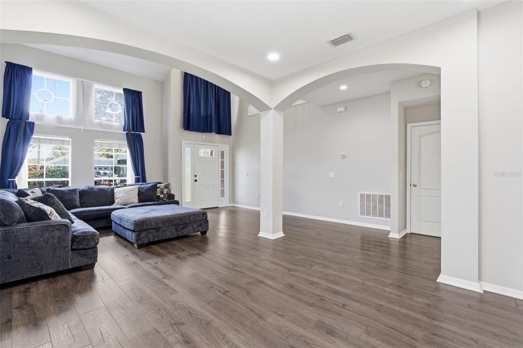 141 Spring Glen Drive DeBary, FL 32713 - Photo 7 of 49