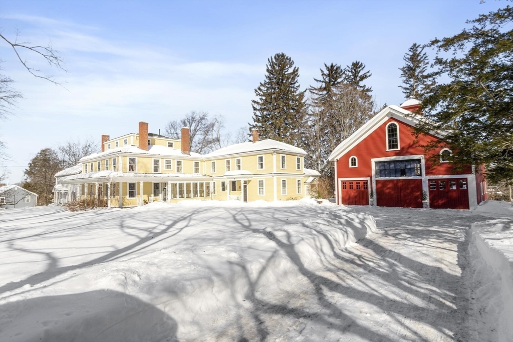 88 Johnson Street North Andover, MA 01845 - Photo 1 of 42