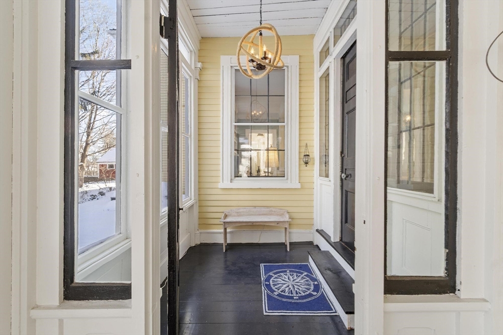 88 Johnson Street North Andover, MA 01845 - Photo 18 of 42