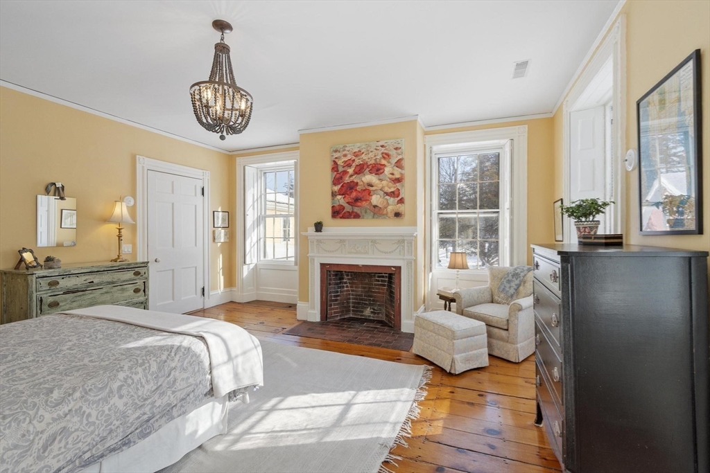 88 Johnson Street North Andover, MA 01845 - Photo 25 of 42