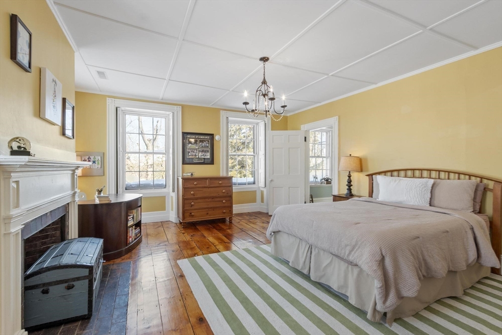 88 Johnson Street North Andover, MA 01845 - Photo 35 of 42