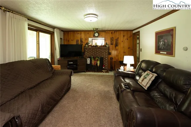 $750,000 | 230 Westcove Lane, Boone, NC 28607