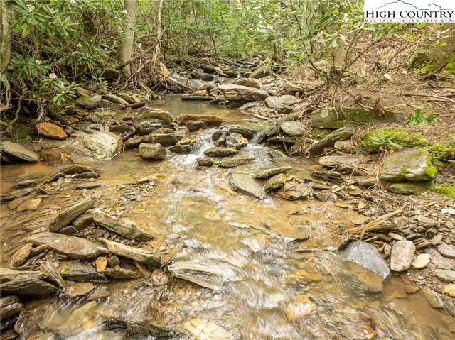 $750,000 | 230 Westcove Lane, Boone, NC 28607