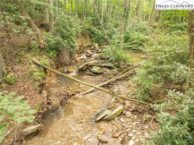 $750,000 | 230 Westcove Lane, Boone, NC 28607