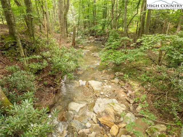 $750,000 | 230 Westcove Lane, Boone, NC 28607