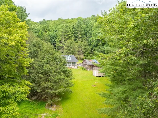 $750,000 | 230 Westcove Lane, Boone, NC 28607