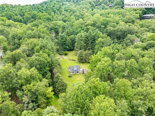 $750,000 | 230 Westcove Lane, Boone, NC 28607