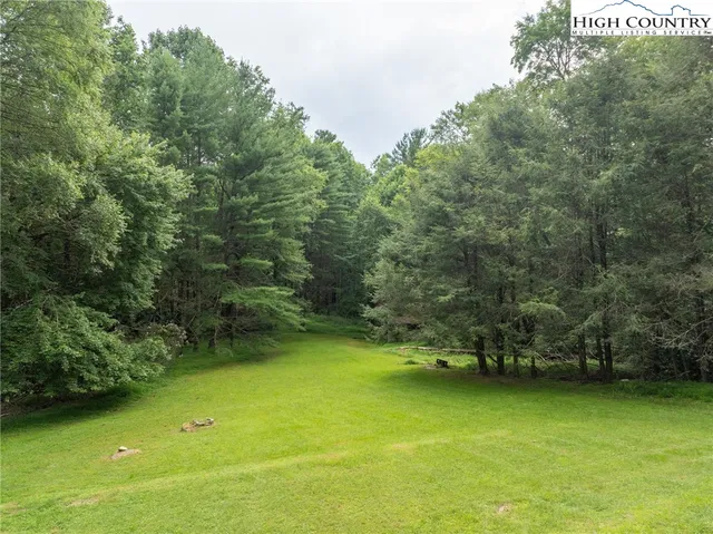 $750,000 | 230 Westcove Lane, Boone, NC 28607