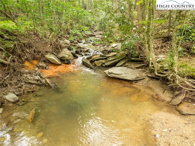 $750,000 | 230 Westcove Lane, Boone, NC 28607