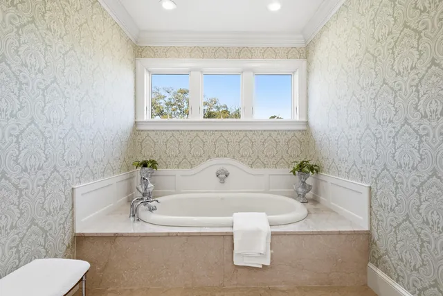 $3,390,000 | 178 King George Street, Daniel Island, SC 29492