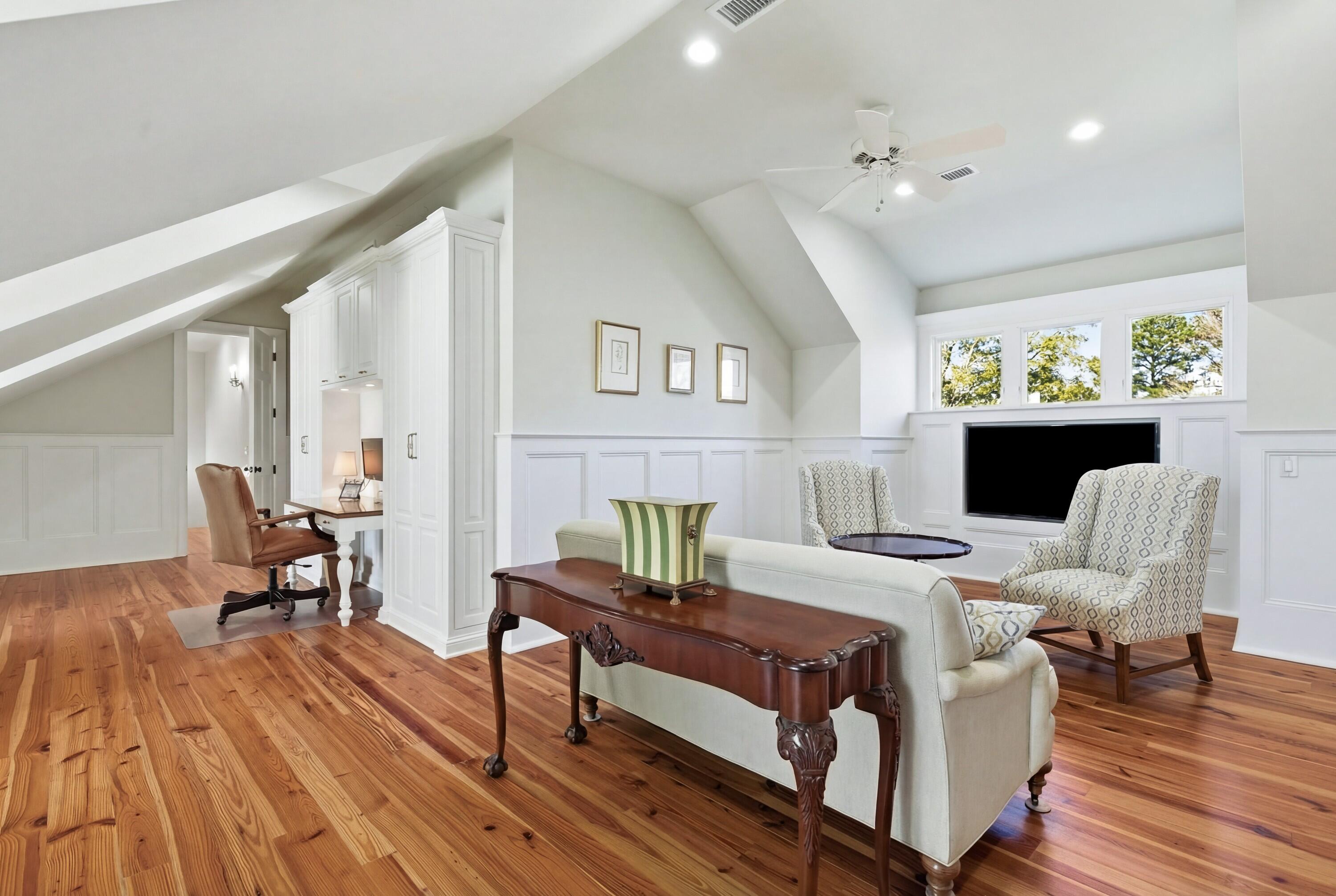 178 King George Street Daniel Island, SC 29492 - Photo 70 of 104 photo_076