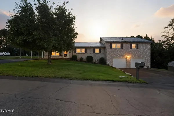 $399,000 | 484 T 1078, Castlewood, VA 24224