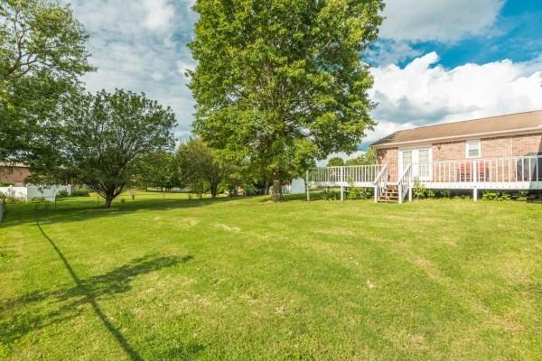 3909 Meredith Road Knoxville, TN 37921 - Photo 7 of 39 5