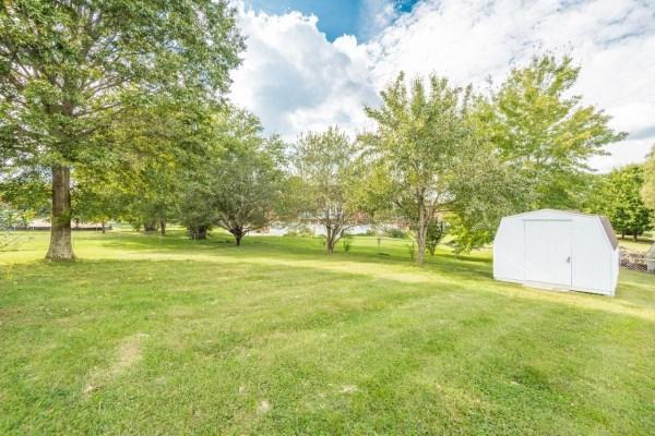 3909 Meredith Road Knoxville, TN 37921 - Photo 9 of 39 10