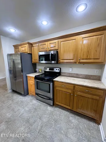 $260,000 | 1020 Iroquois Lane, Crossville, TN 38572