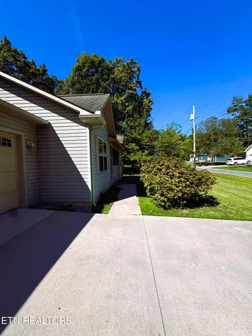 $260,000 | 1020 Iroquois Lane, Crossville, TN 38572