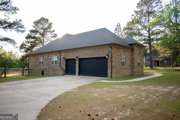 $499,000 | 1060 Edna Moore Road, Eastman, GA 31023
