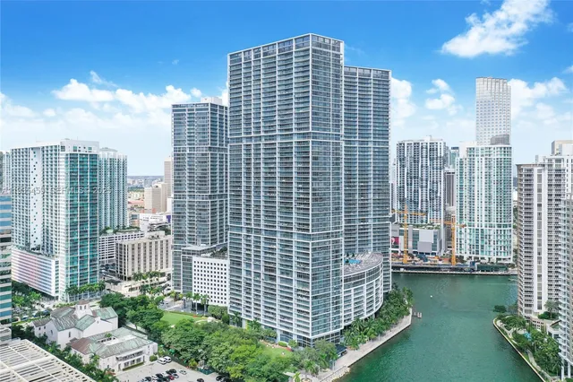 $4,000 | 475 Brickell Avenue, Unit 3314, Miami, FL 33131