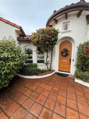 $1,300 | 735 Rembrandt Circle, Corona, CA 92882