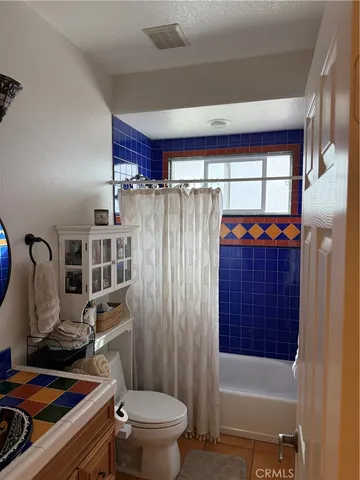 $1,300 | 735 Rembrandt Circle, Corona, CA 92882