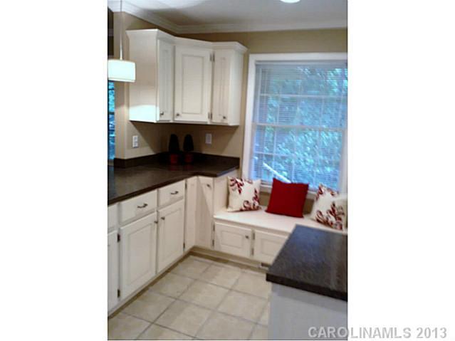 634 Guilford Road Rock Hill, SC 29732 - Photo 3 of 10 Gallery Image 3