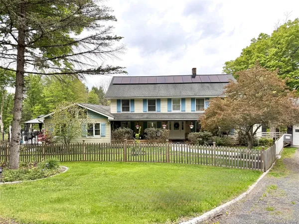 $1,200,000 | 912-918 Hollow Road, Salt Point, NY 12578