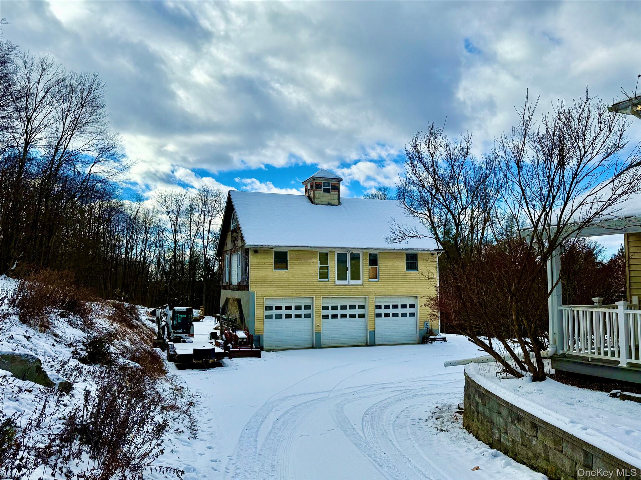 912-918 Hollow Road Salt Point, NY 12578 - Photo 29 of 29 a front view of a house with a yard