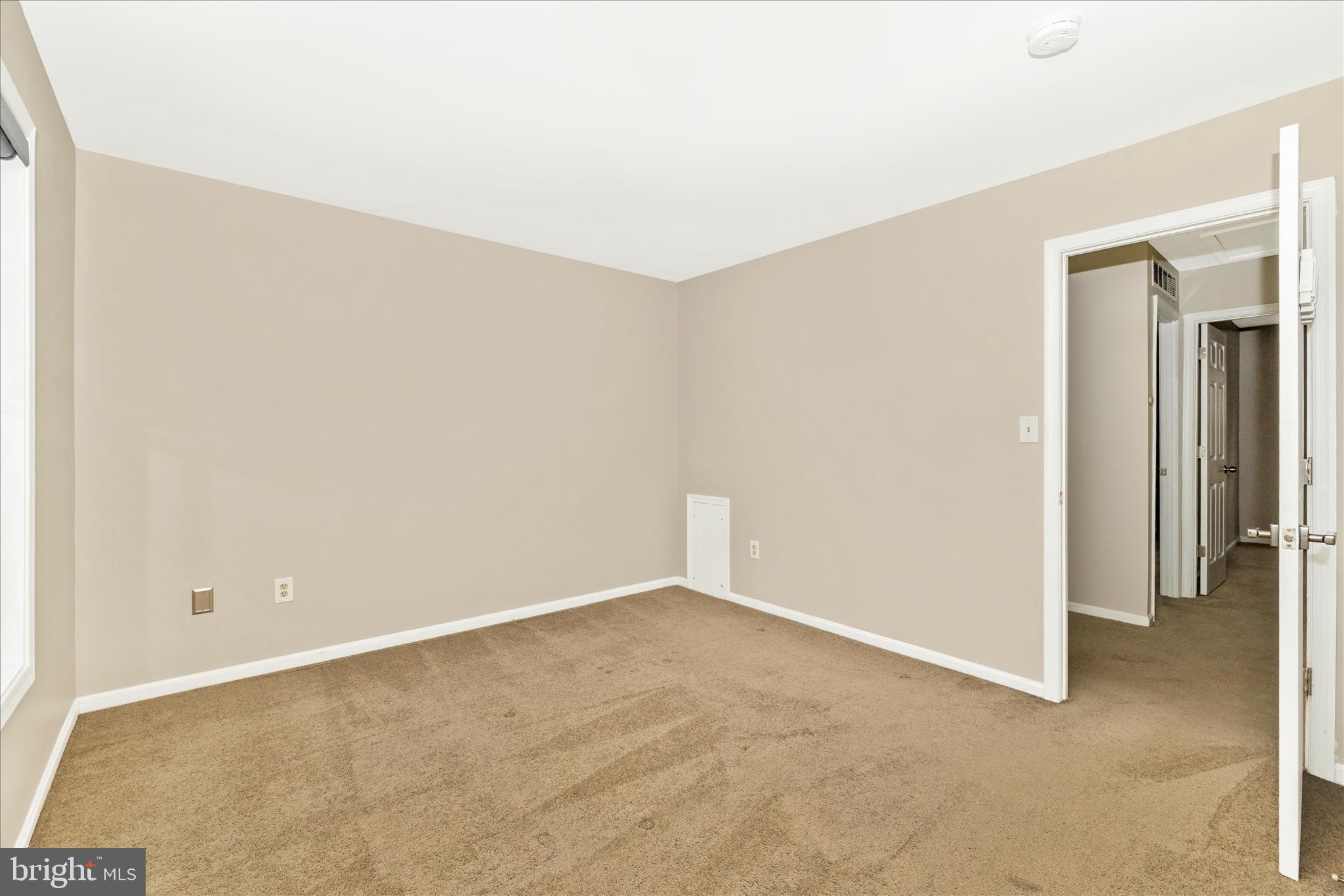 584 Cotswold Court Frederick, MD 21703 - Photo 35 of 45 0EK_0313