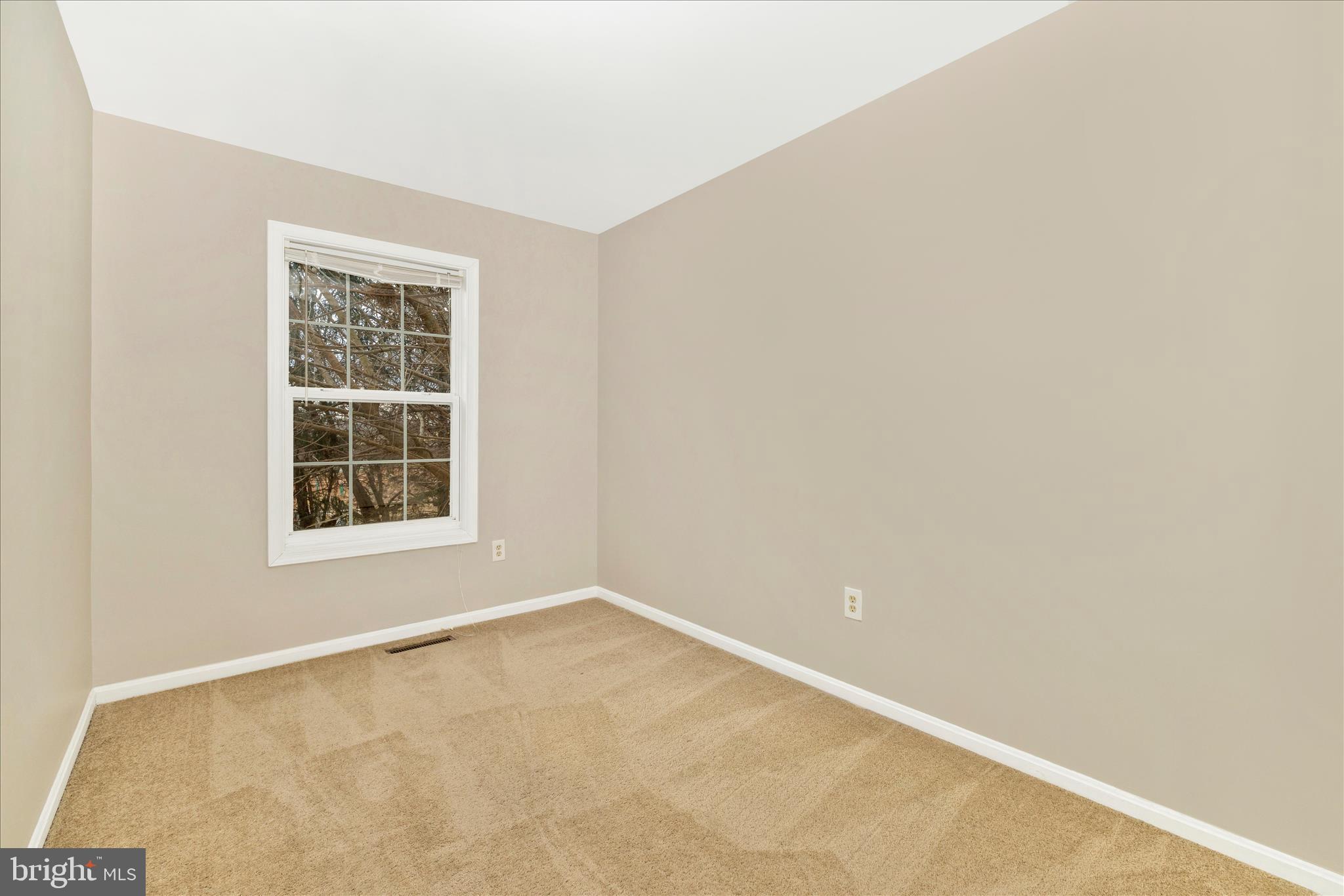 584 Cotswold Court Frederick, MD 21703 - Photo 37 of 45 0EK_0317