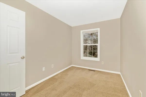 $2,300 | 584 Cotswold Court, Frederick, MD 21703