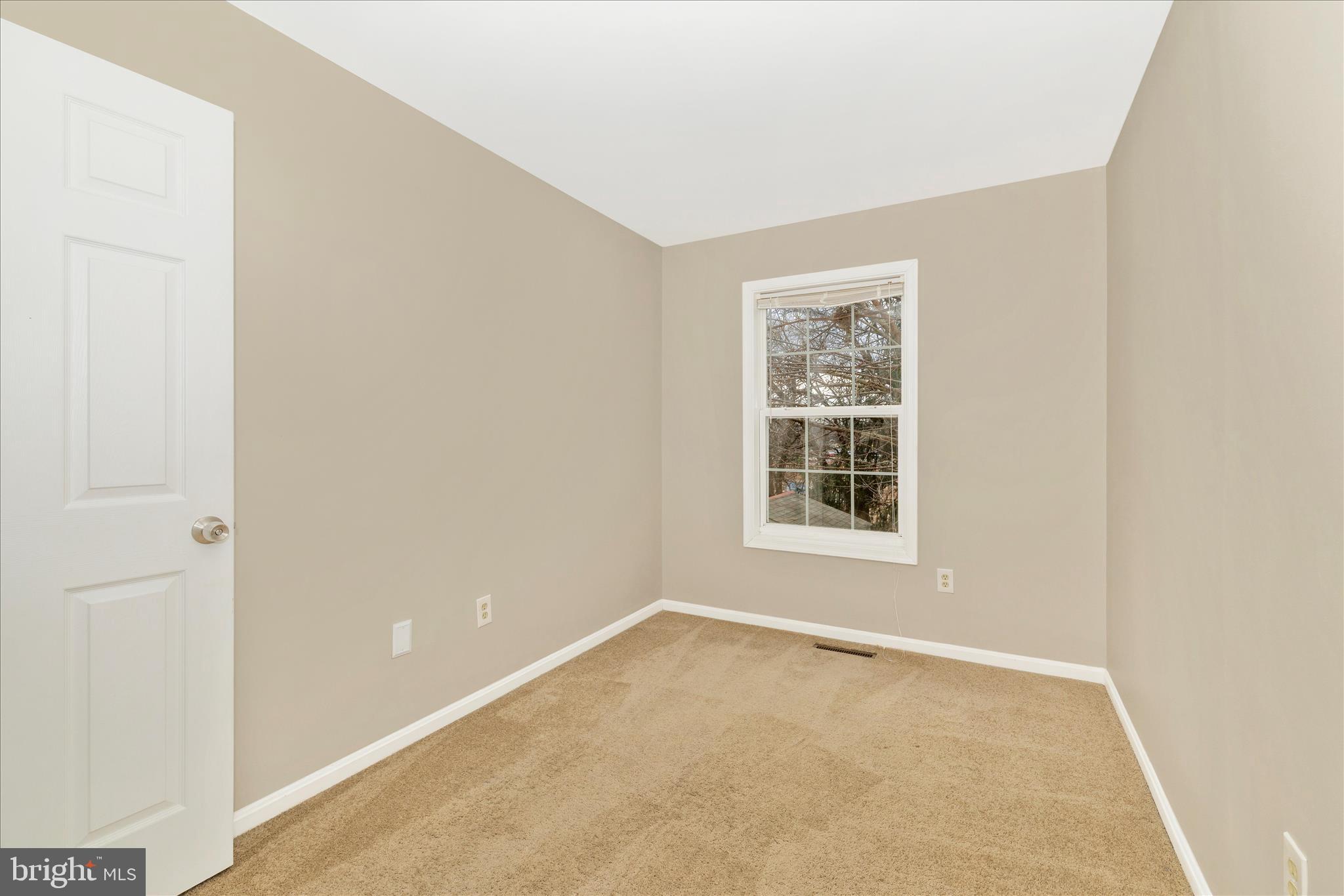 584 Cotswold Court Frederick, MD 21703 - Photo 40 of 45 0EK_0323