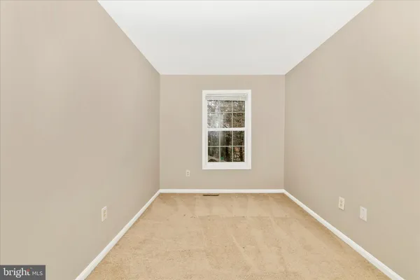 $2,300 | 584 Cotswold Court, Frederick, MD 21703