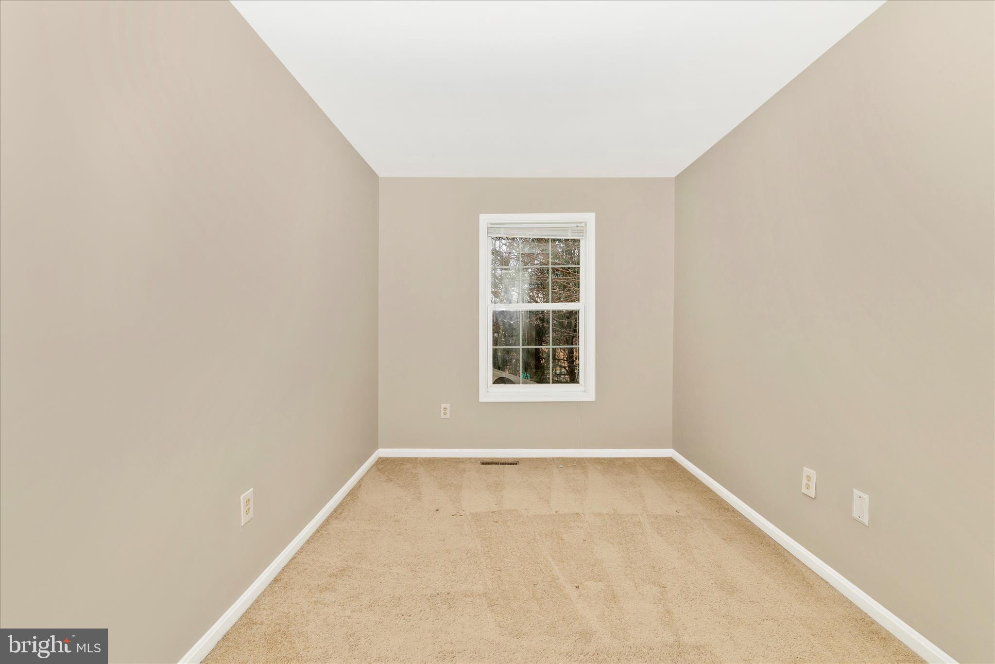 584 Cotswold Court Frederick, MD 21703 - Photo 43 of 45 0EK_0333