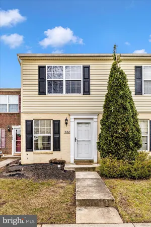 $2,300 | 584 Cotswold Court, Frederick, MD 21703