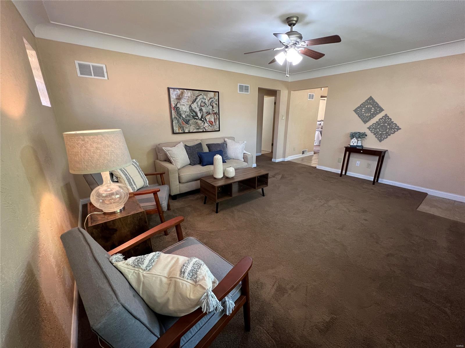 10 Del Rio Avenue Granite City, IL 62040 - Photo 3 of 25 Gallery Image 3