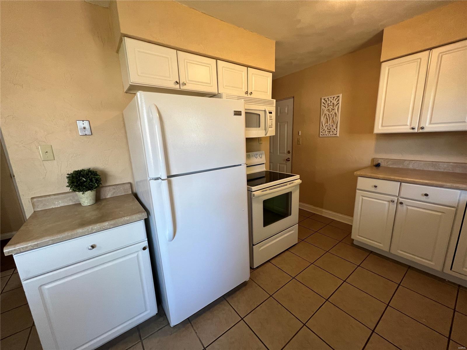 10 Del Rio Avenue Granite City, IL 62040 - Photo 9 of 25 Gallery Image 9