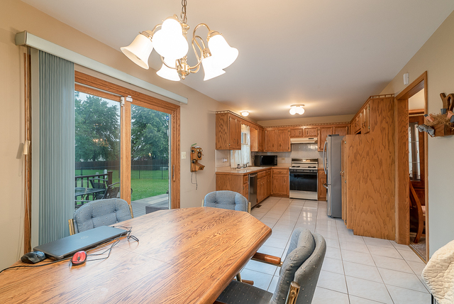 10230 Cambridge Drive Mokena, IL 60448 - Photo 15 of 26