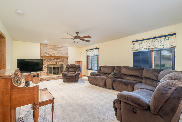 10230 Cambridge Drive Mokena, IL 60448 - Photo 16 of 26