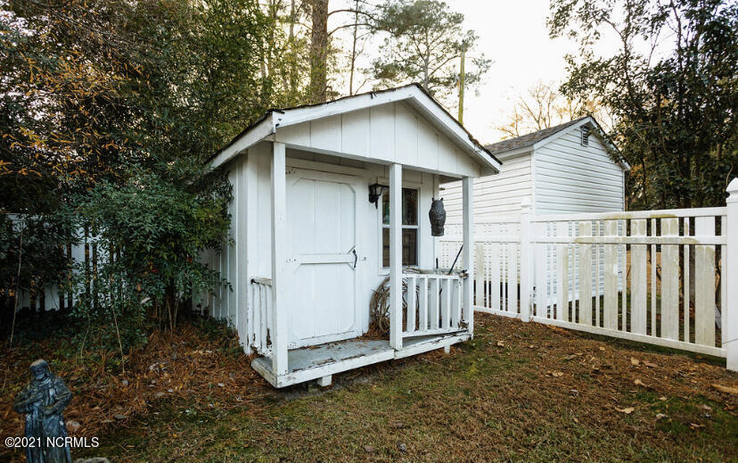 605 Raleigh Rd Parkway West Wilson, NC 27893 - Photo 25 of 28 Storage building