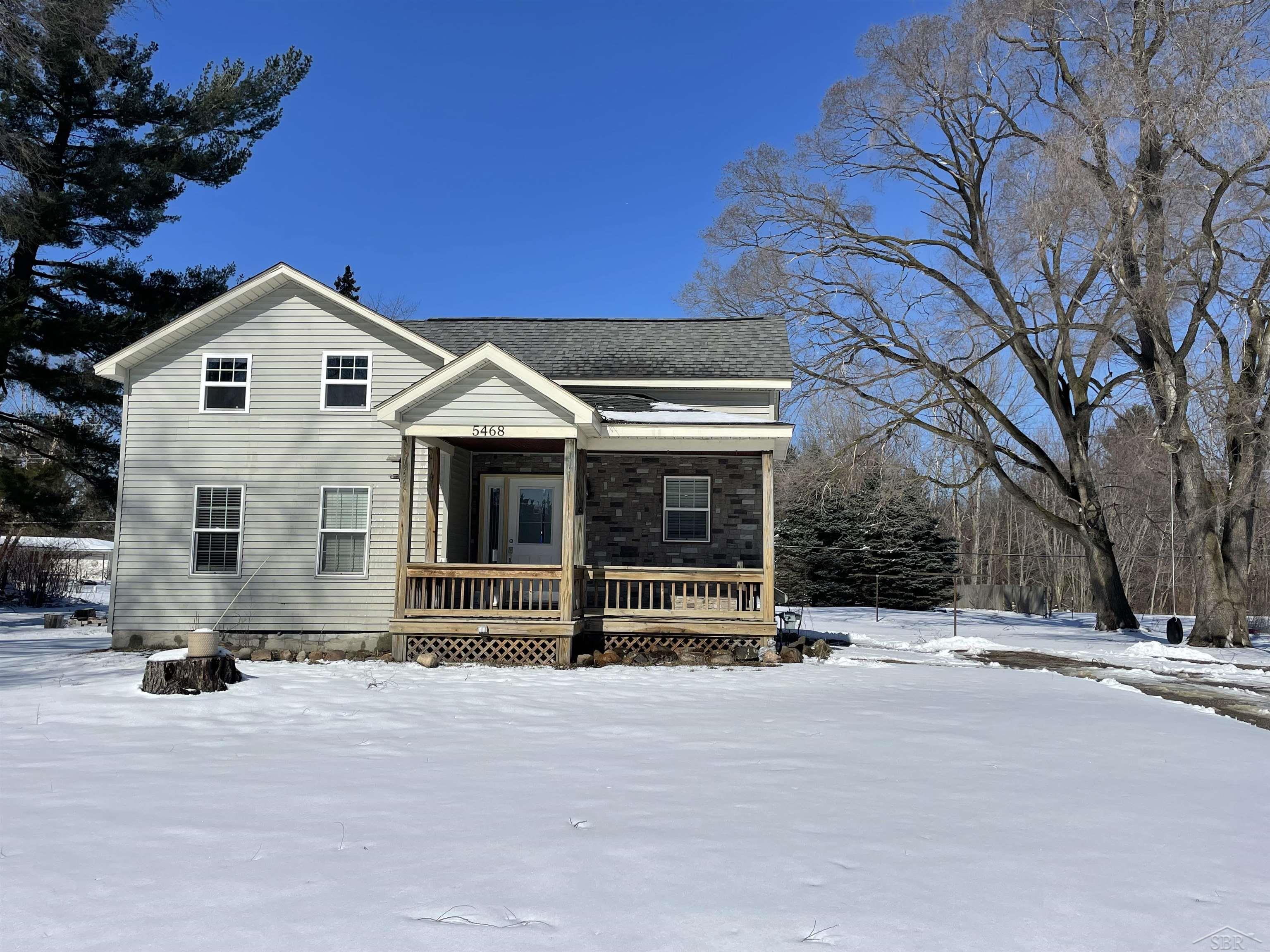 5468 Millington Road Millington, MI 48746 - Photo 2 of 30 50102785-1.JPG